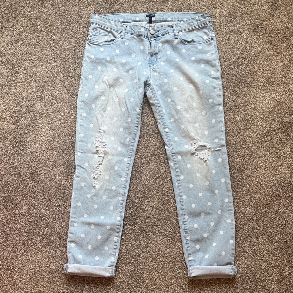 Stylish Light Blue Polka Dot Cropped Jeans
